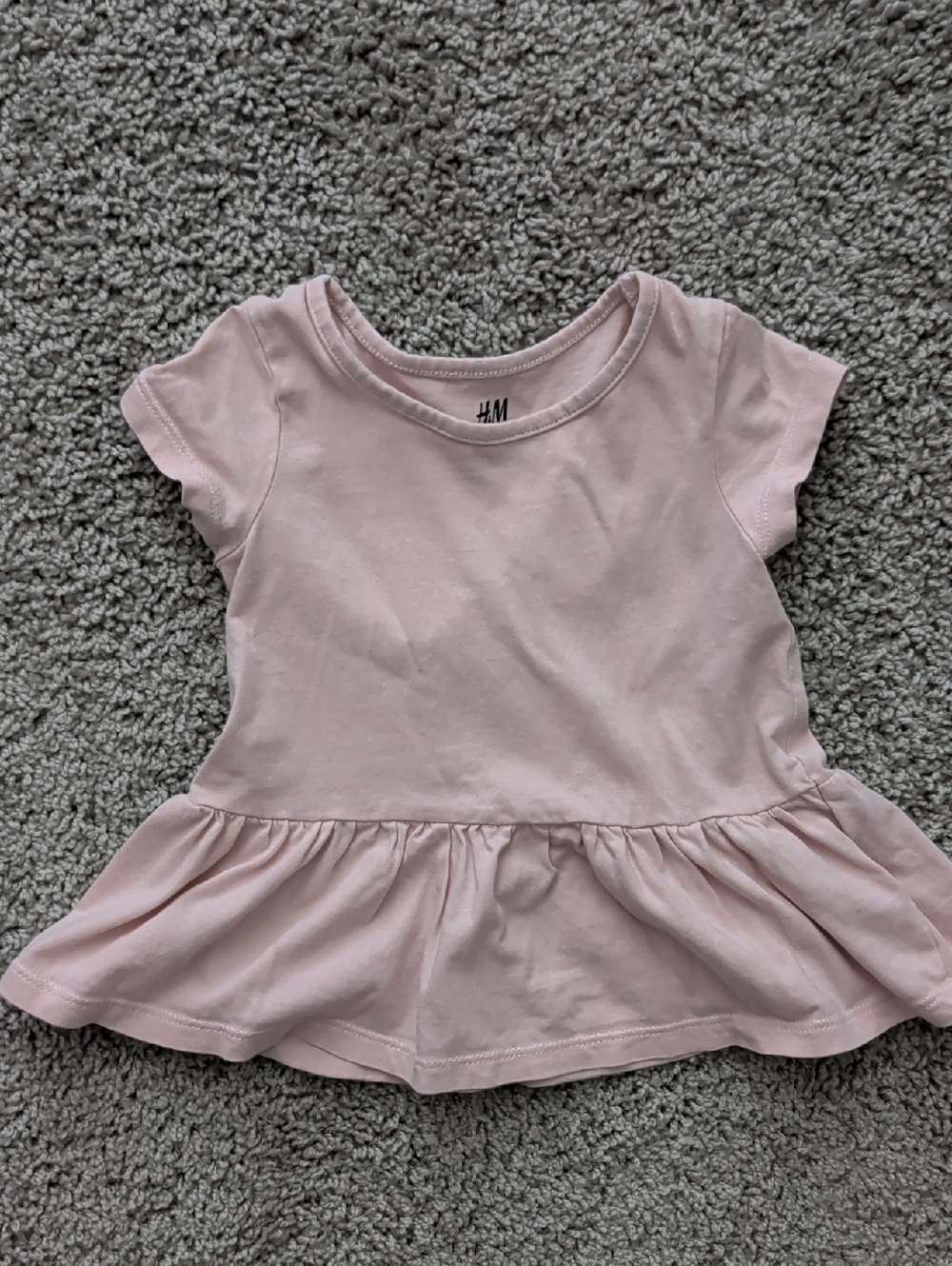 H&M Pale Pink Short Sleeve Girl T-shirt Size 4-6 Months